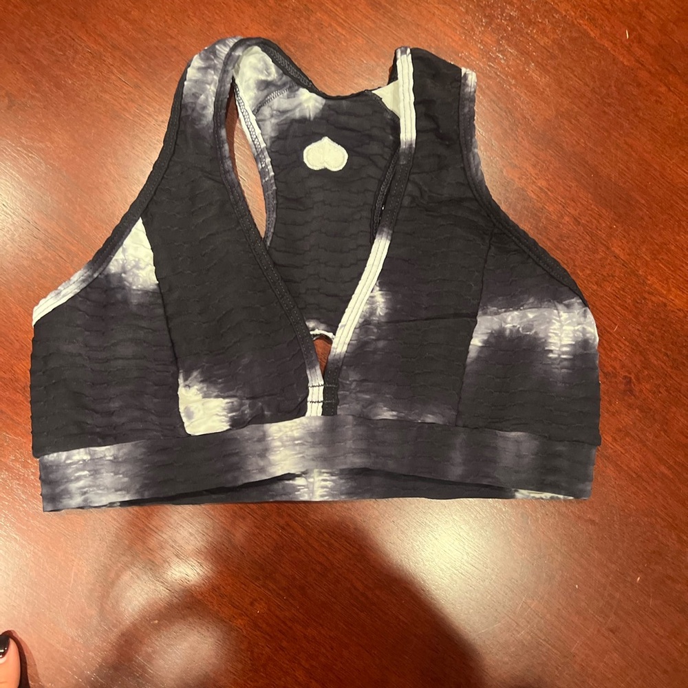 Booty by Brabants Black & White Tie-Dye Sports Bra